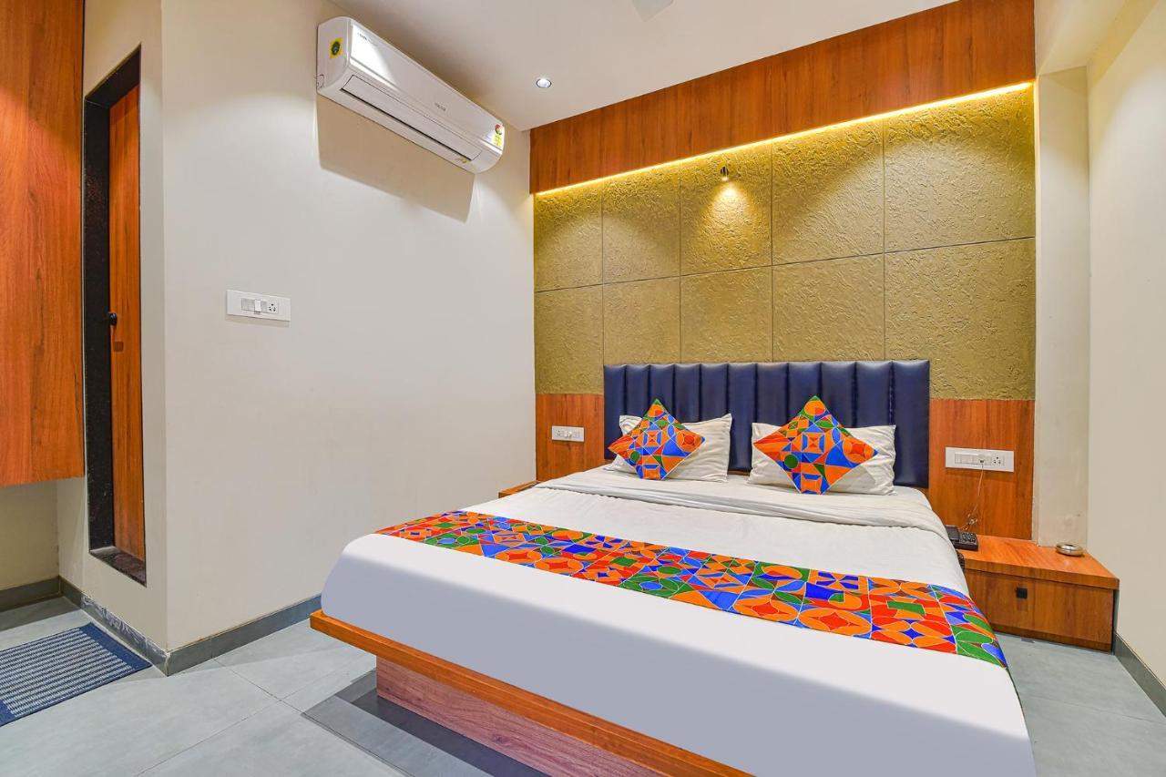 Fabhotel Udhna Inn, Near Udhna Junction สุรัต ภายนอก รูปภาพ